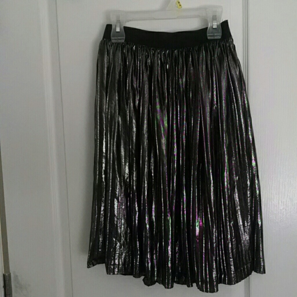 Girls fashion statement skirt